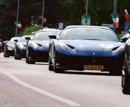 In Punto si schianta sulla Ferrari delle Mille Miglia