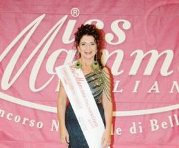 Enrica, mamma dal super sorriso