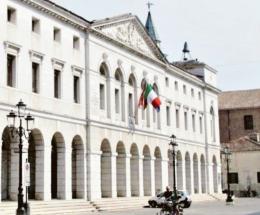 Il Comune paga per il ritardo