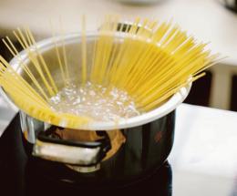 "Pasta cotta a fuoco spento? Fatelo voi!"