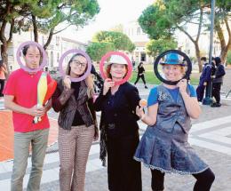 Giocolieri e acrobati: per una piazza splendida!