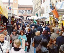 Arriva la Fiera, con 230 bancarelle. Zero restrizioni
