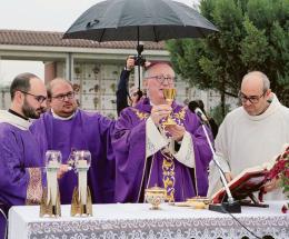 “I nostri cari defunti: le nostre radici”