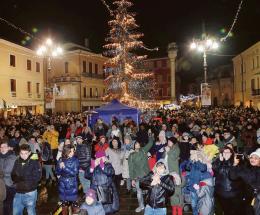 La festa inizia già a mezzogiorno