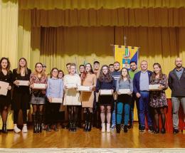 La festa di maggiorenni e laureati