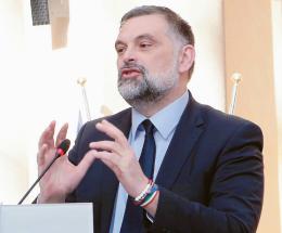 “Non si può più sperperare acqua”