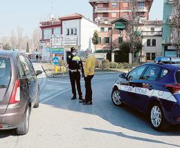 Pm10 ai minimi, ma stop alle auto