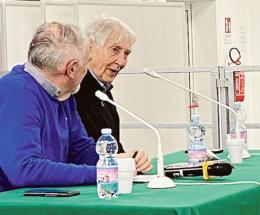 Corrado Augias incanta il Forum