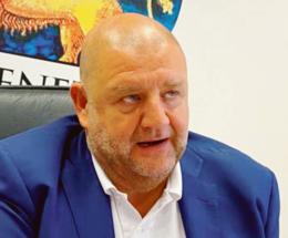 “La politica deve avere coraggio”