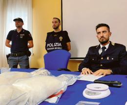 Pizza e “coca”, prima condanna