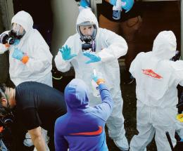 Pandemia addio, ma il virus resta