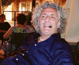 “Una grande festa sul piazzale prima che lo abbattano”