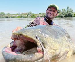 "Così ho catturato il pesce più grande del Po"