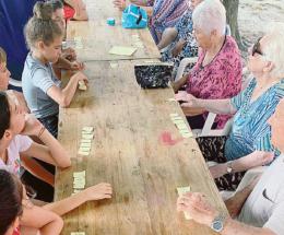 L’estate assieme di nonni e ragazzi
