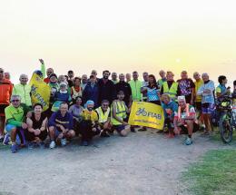 In bici di notte, in 40 fino al mare