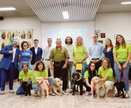 Quattro zampe, un gran cuore e due occhi per chi non vede