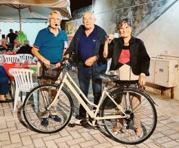 In 120 alla festa del Crab