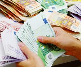 Siamo ultimi anche per gli stipendi