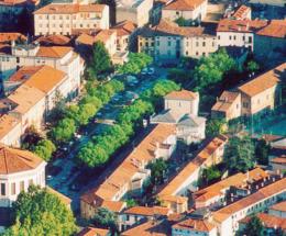 “Compravendite e affitti, è crisi”