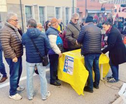 Alla fiera si misura anche la glicemia