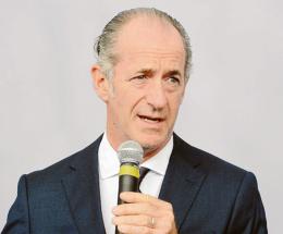 Lutto per Giulia e fiocchi rossi in tutto il Veneto