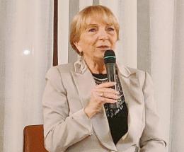 Intrighi, segreti e misteri nel collegio tra le nebbie