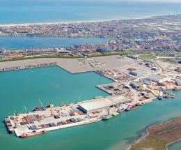 I porti collaborano con l’estero