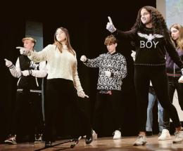 Il teatro fa sparire i brutti voti