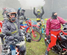 Rombo di motori in campagna
