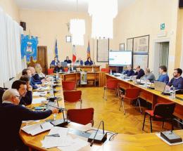 Bilancio previsionale approvato nella notte