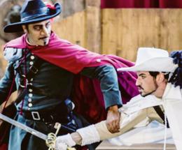 Cyrano, amore, duelli e dramma