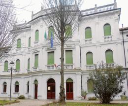 “Verità sulle borse di studio”