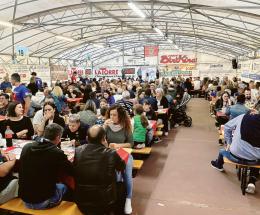 Il somarino al centro del villaggio