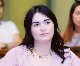 Sara Moretto non esce dal gruppo