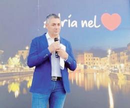 Simoni riapre il “pensatoio”