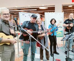 Spettacolo per bimbi e ukulele