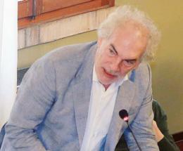 Battibecco e diffida per via Forlanini