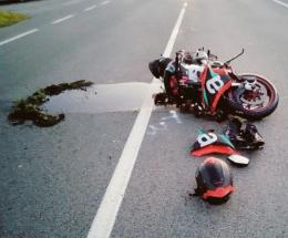Grave motociclista di 21 anni