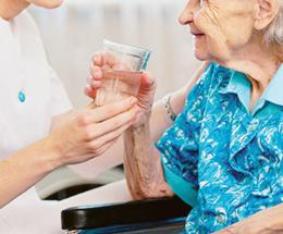 Un aiuto agli anziani più fragili