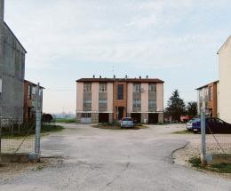 Via Catti tra degrado e un'invasione di topi