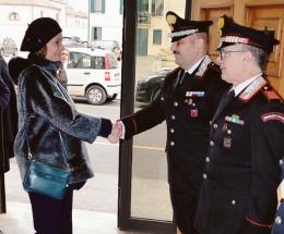 Prefetto in visita dai carabinieri