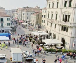 Lavoro, casa e Romea: fuga servita