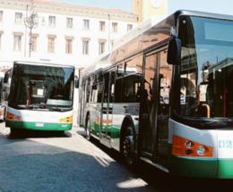 Trasporto scolastico: “Tanti ritardi e disagi”