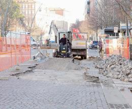Cantiere sul Corso per il porfido