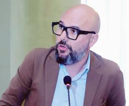 Frigato attacca: “Sono senza idee”