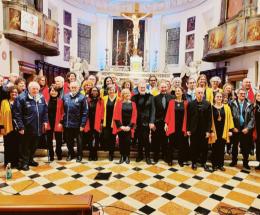 I cori uniscono le voci e cantano per la pace