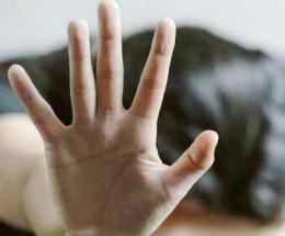 “Molestie all’amica della figlia”: genitore condannato