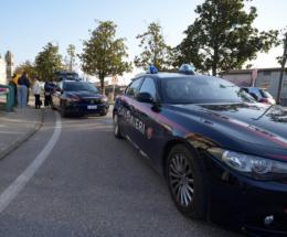 Scontro tra auto e moto, centauro ferito alla gamba