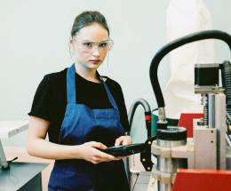 Industria, le previsioni sono al ribasso