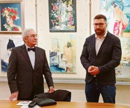 Quadri e colori nel nome donna